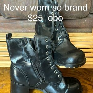 So brand combat boots